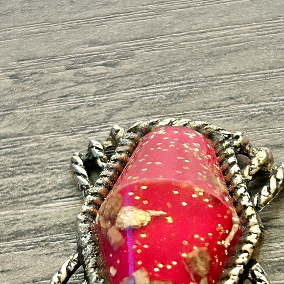 Vintage Gold-Tone and Red Cabochon Clip-On Earrings - Picture 7 of 8